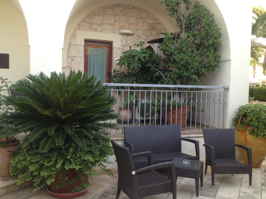Masseria Casale Dei Fornici ポリニャーノ・ア・マーレ エクステリア 写真