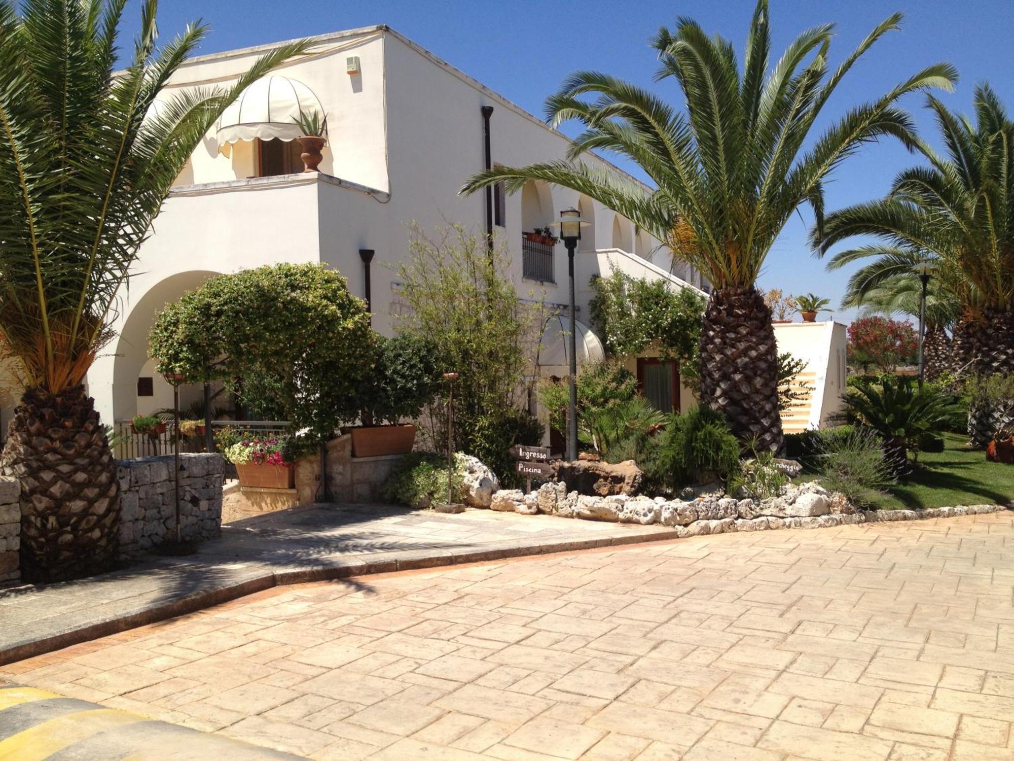 Masseria Casale Dei Fornici ポリニャーノ・ア・マーレ エクステリア 写真